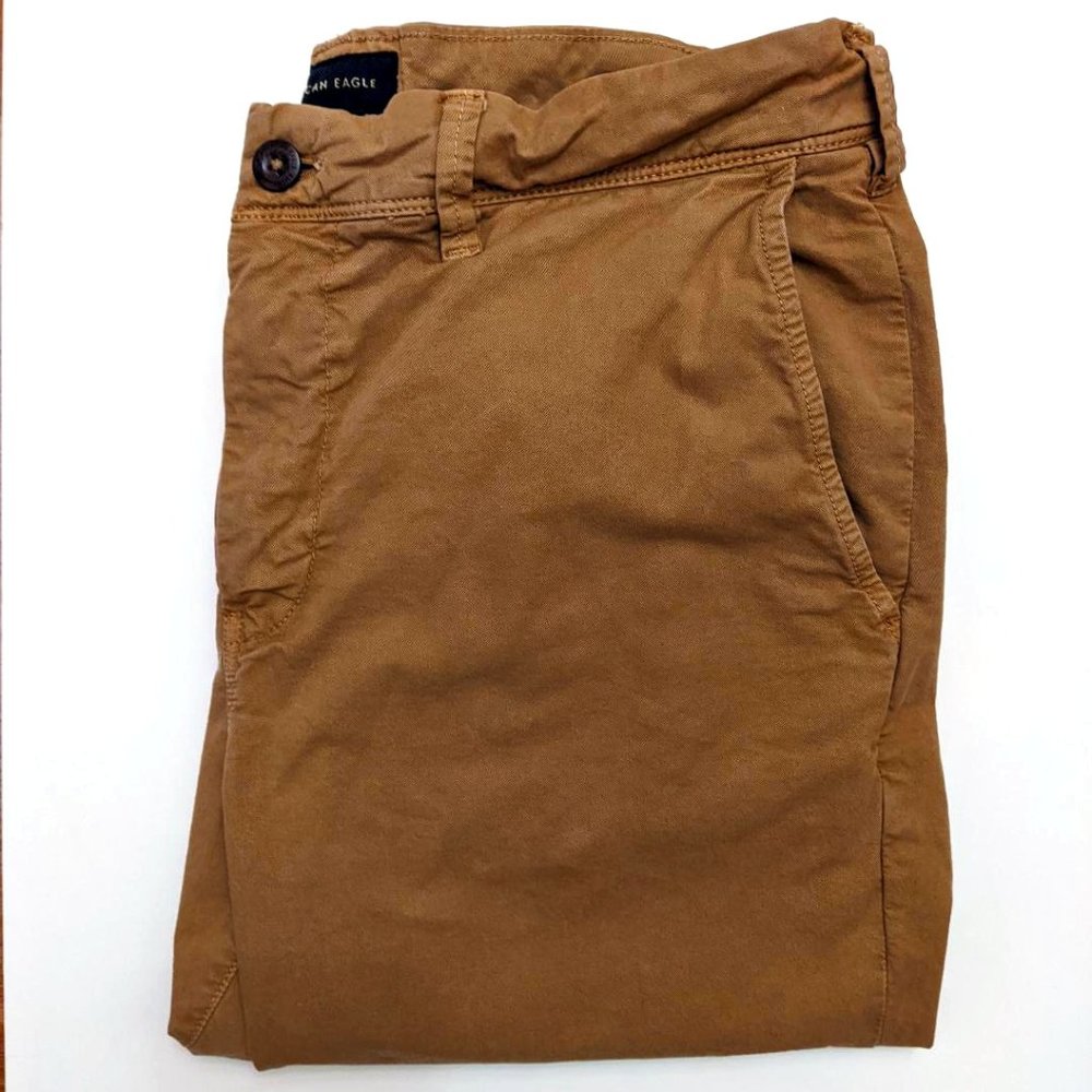 American Eagle | Khaki Slim Next Level Flex Chinos | 33x30